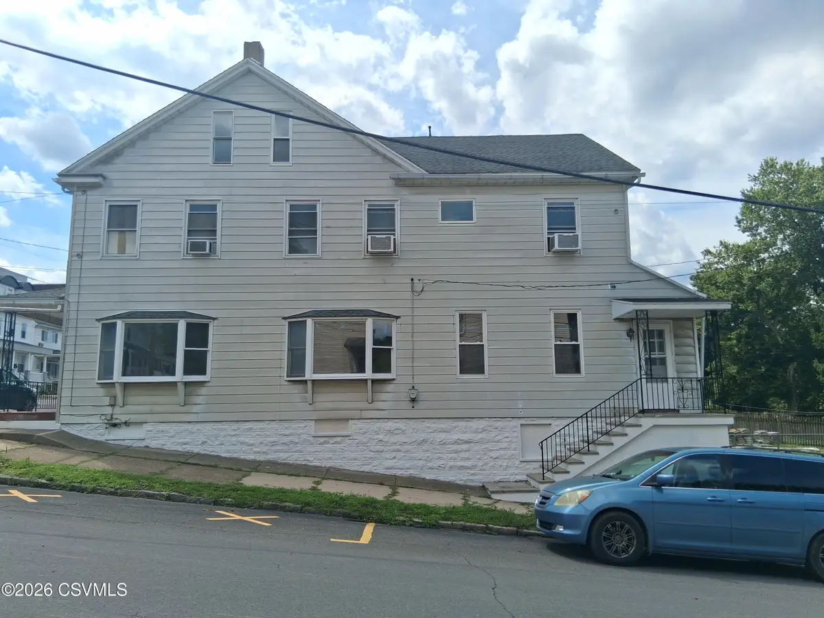 201 West Avenue, Mount Carmel, PA 17851 - #1