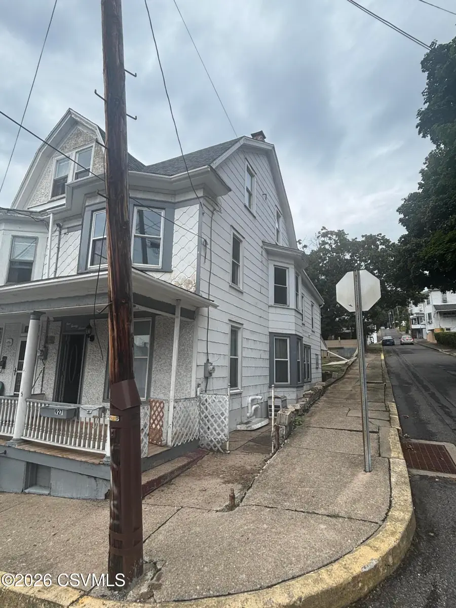 927 E Sunbury Street, Shamokin, PA 17872 - #3