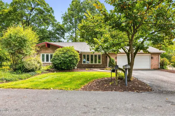 805 Hillcrest Lane, Lewisburg, PA 17837