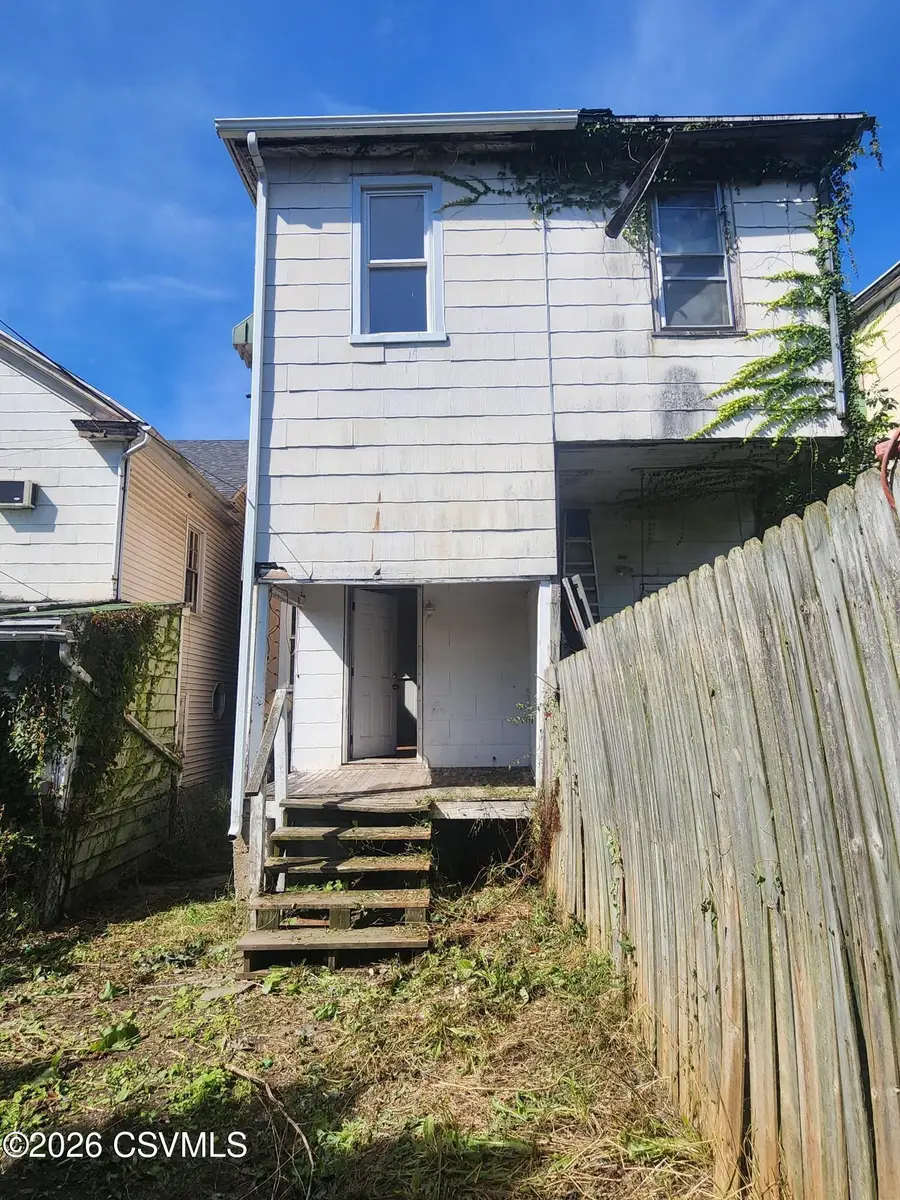 1013 N Franklin Street, Shamokin, PA 17872 - #2