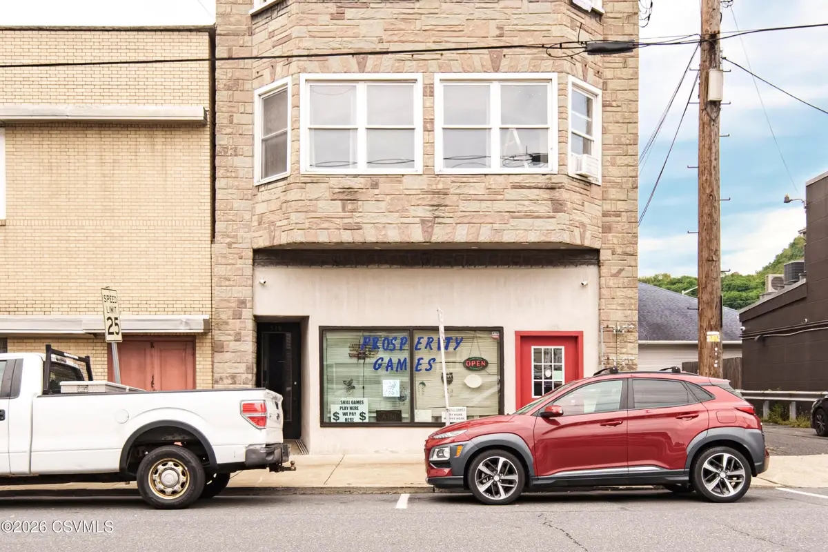 516-518 N Shamokin Street, Shamokin, PA 17872 - #1