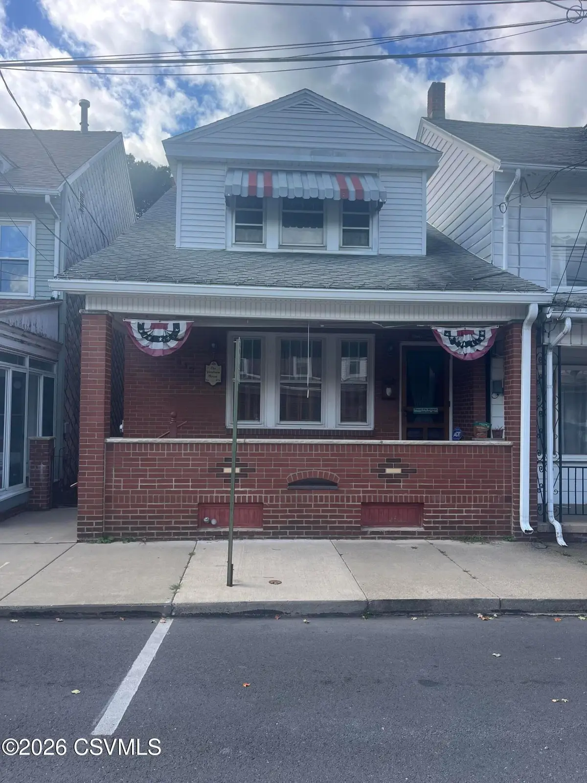 412 S Shamokin Street, Shamokin, PA 17872 - #1