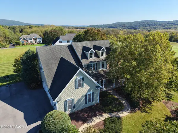 151 Country Hill Road, Lewisburg, PA 17837