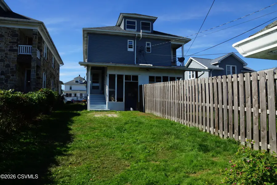 717 N 8th Street, Selinsgrove, PA 17870 - #3