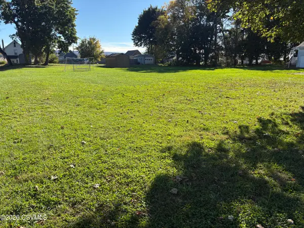 2nd Avenue, Berwick, PA 18603