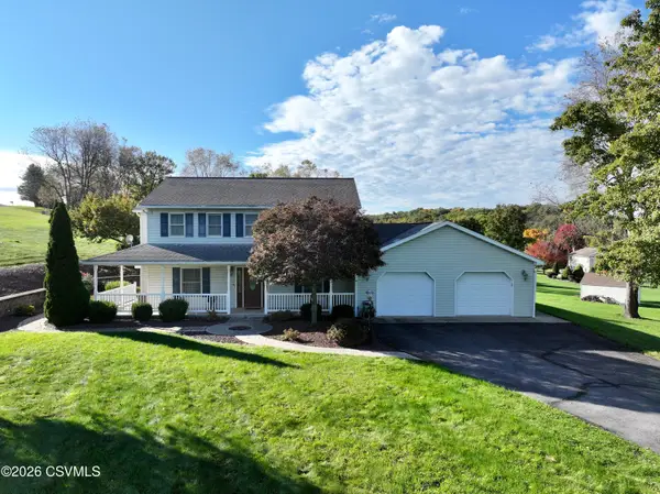 40 Ridgewood Drive, Milton, PA 17847