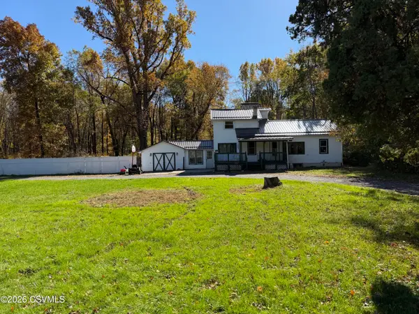 1126 Snydertown Road, Sunbury, PA 17801