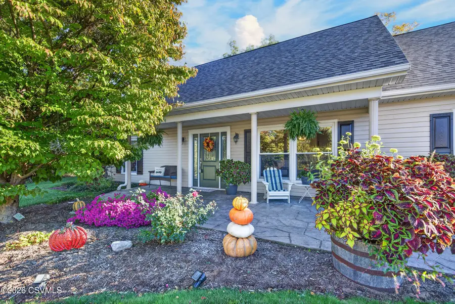 13 Montcalm Place, Lewisburg, PA 17837 - #2