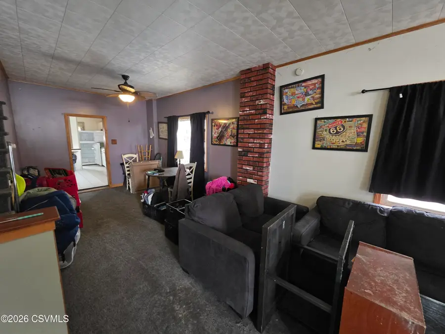 311 W Butternut Street, Mount Carmel, PA 17851 - #2