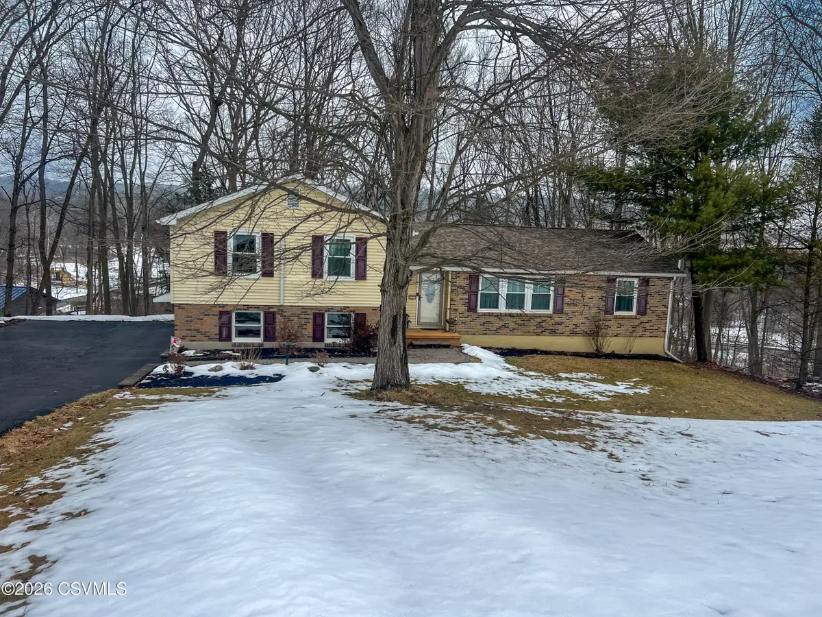 721 Rolling Green Drive, Selinsgrove, PA 17870 - #1