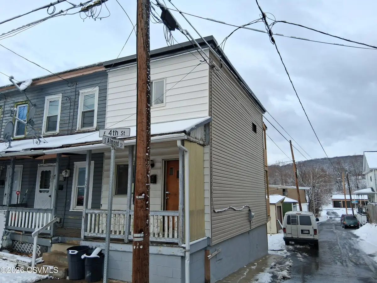 633 E 4th Street, Mount Carmel, PA 17851 - #1