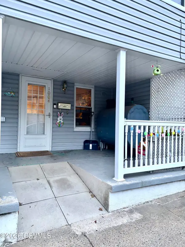 1004 E Clay Street, Shamokin, PA 17872