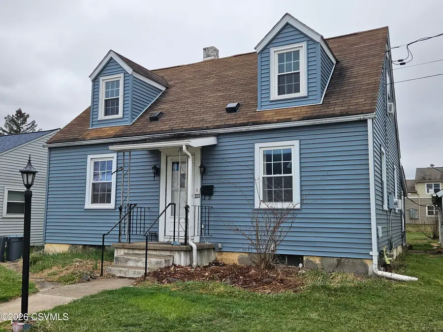 223 S Mercer Street, Berwick, PA 18603 - #3