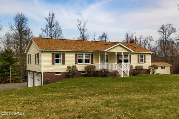 215 W Mountain Road, Paxinos, PA 17860