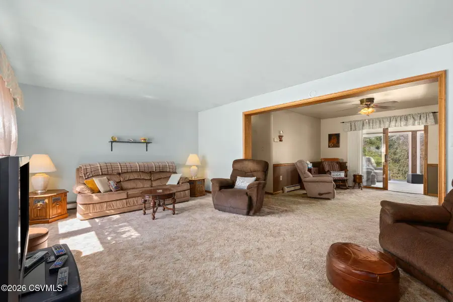 215 W Mountain Road, Paxinos, PA 17860 - #2