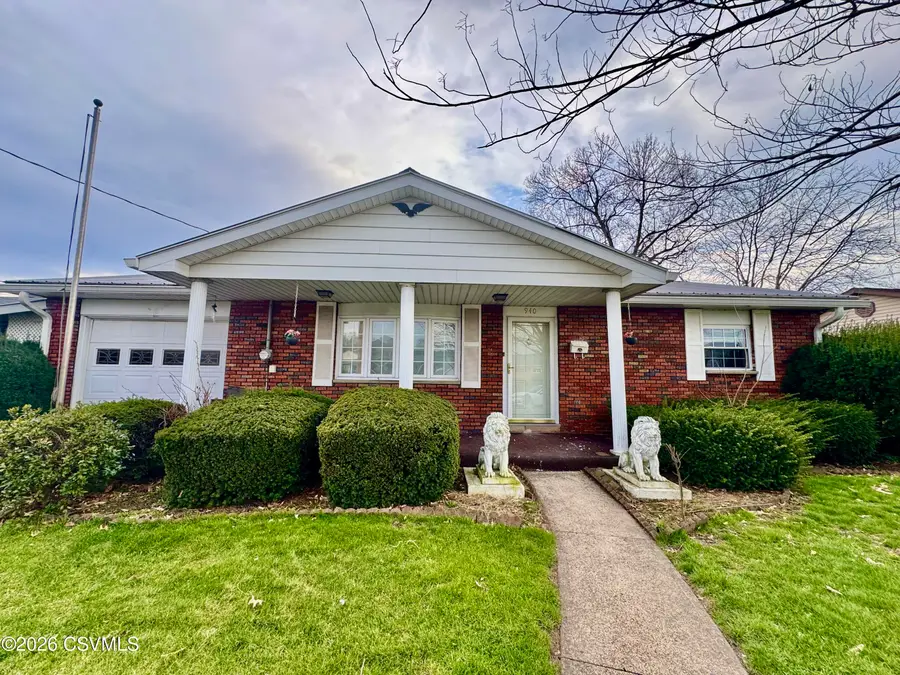 940 E 5th Street, Berwick, PA 18603 - #2