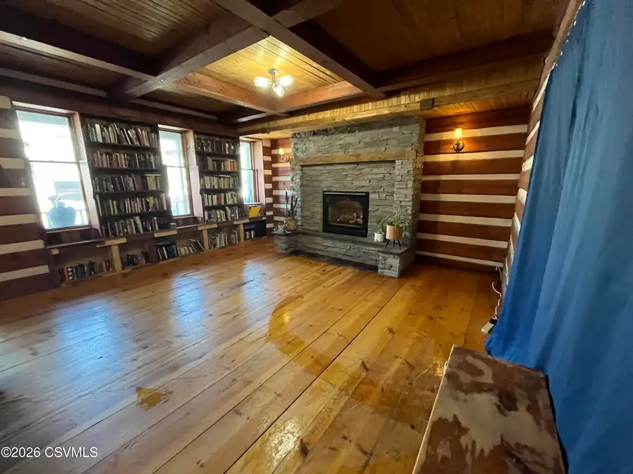 410 W Spruce Street, Shamokin, PA 17872 - #3