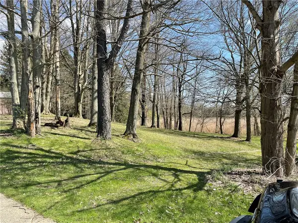 220 Waterford Street, Edinboro, PA 16412