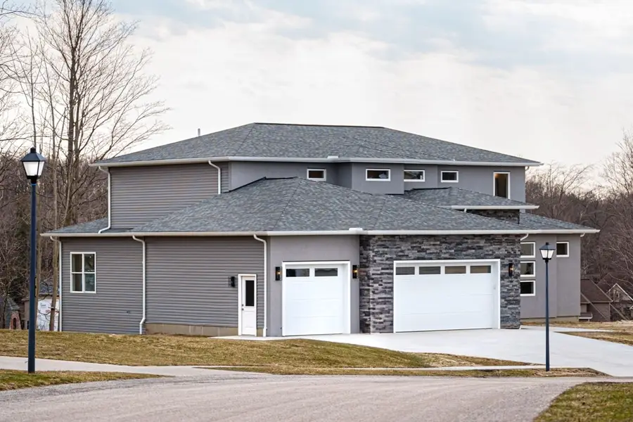 4885 Hialeah Court, Millcreek Township, PA 16506 - Image #2