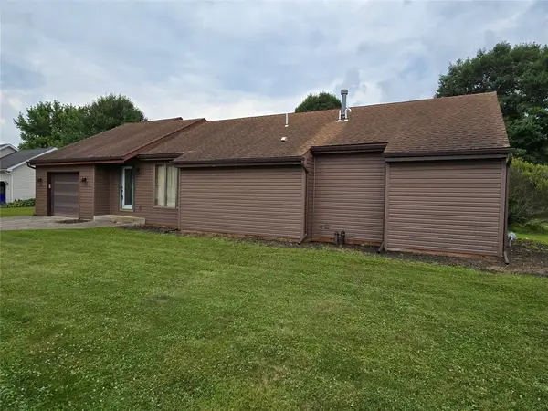 204 Stonehaven Drive, Edinboro, PA 16412