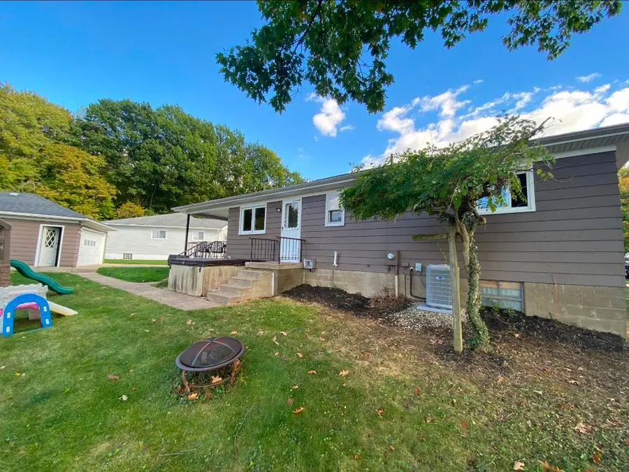 2738 E 44th Street, Erie, PA 16510 - Image #3