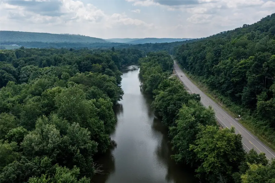 9582 Market Street, Russell, PA 16345 - Image #3