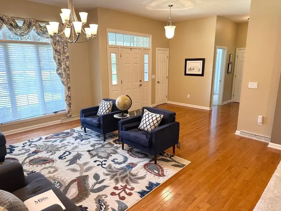 558 Plantation Court, Erie, PA 16505 - Image #2