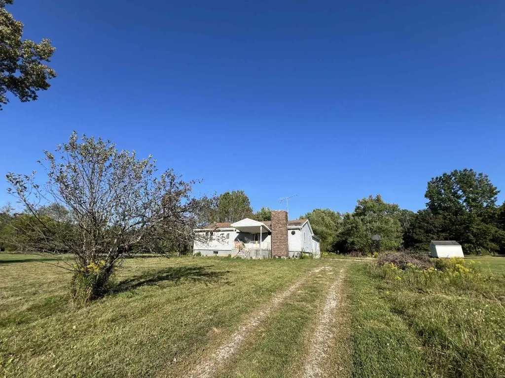 5615 Peck Road, Erie, PA 16510 - Image #1