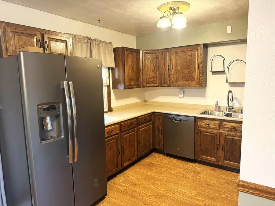 2624 Saltsman Road, Erie, PA 16510 - Image #3