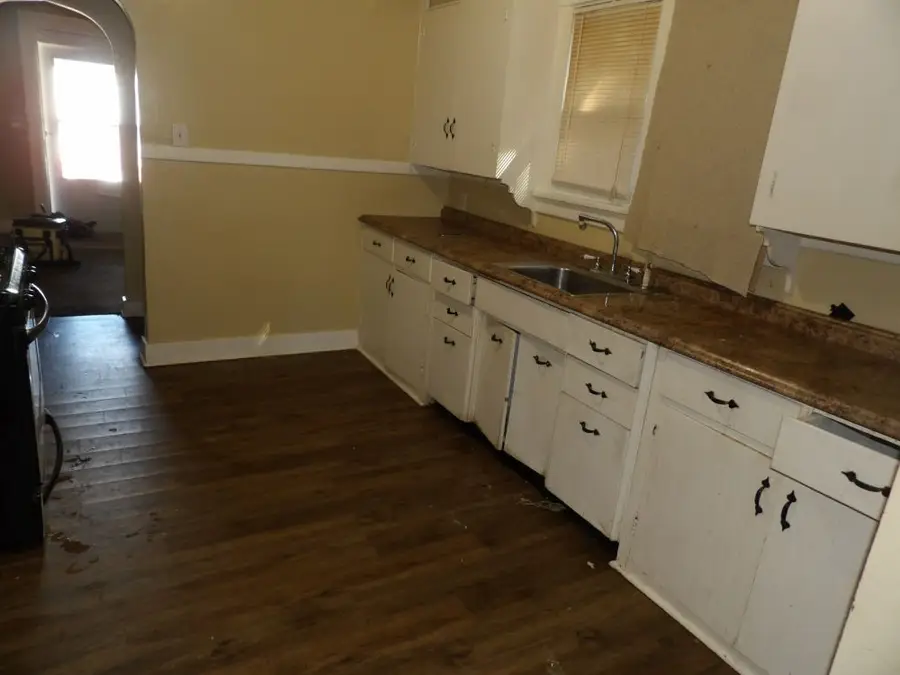 1163 W 25th Street, Erie, PA 16502 - Image #2