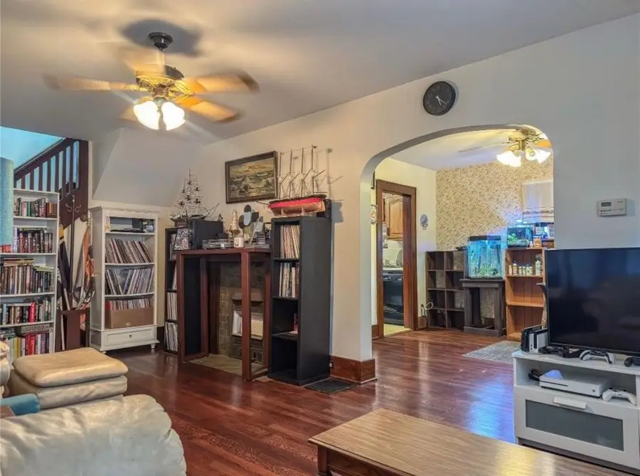 149 E 30th Street, Erie, PA 16504 - Image #3