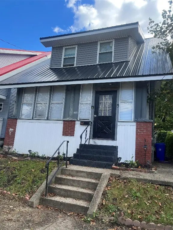 1057 W 20th Streets, Erie, PA 16502