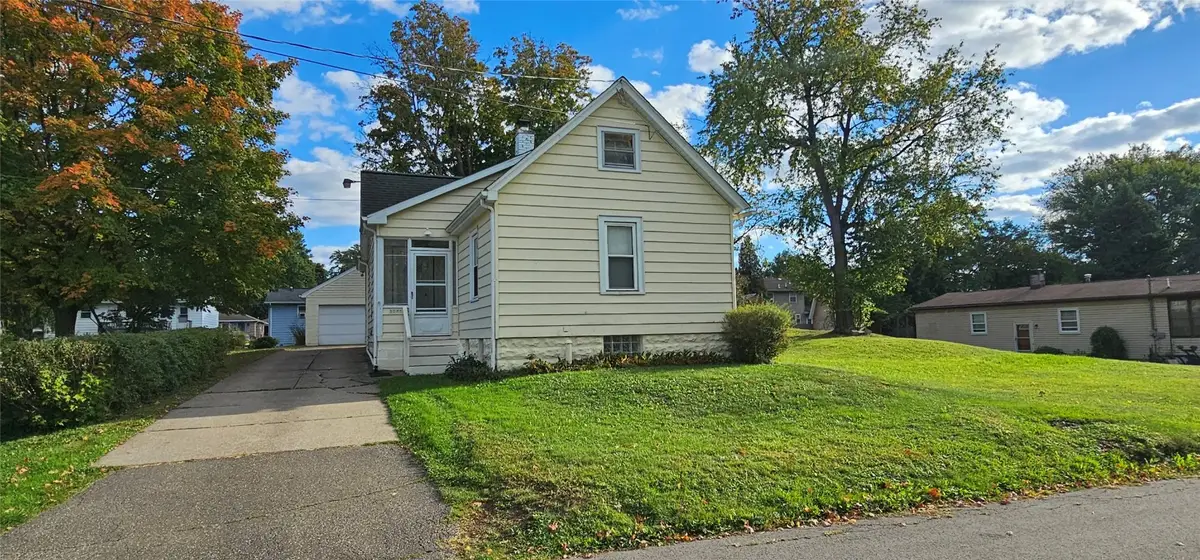 1141 E 33rd Street, Erie, PA 16504 - Image #1