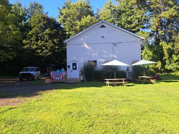 330 Mcclellan Street, Cambridge Springs, PA 16403