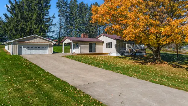 11312 Donation Road, Waterford, PA 16441