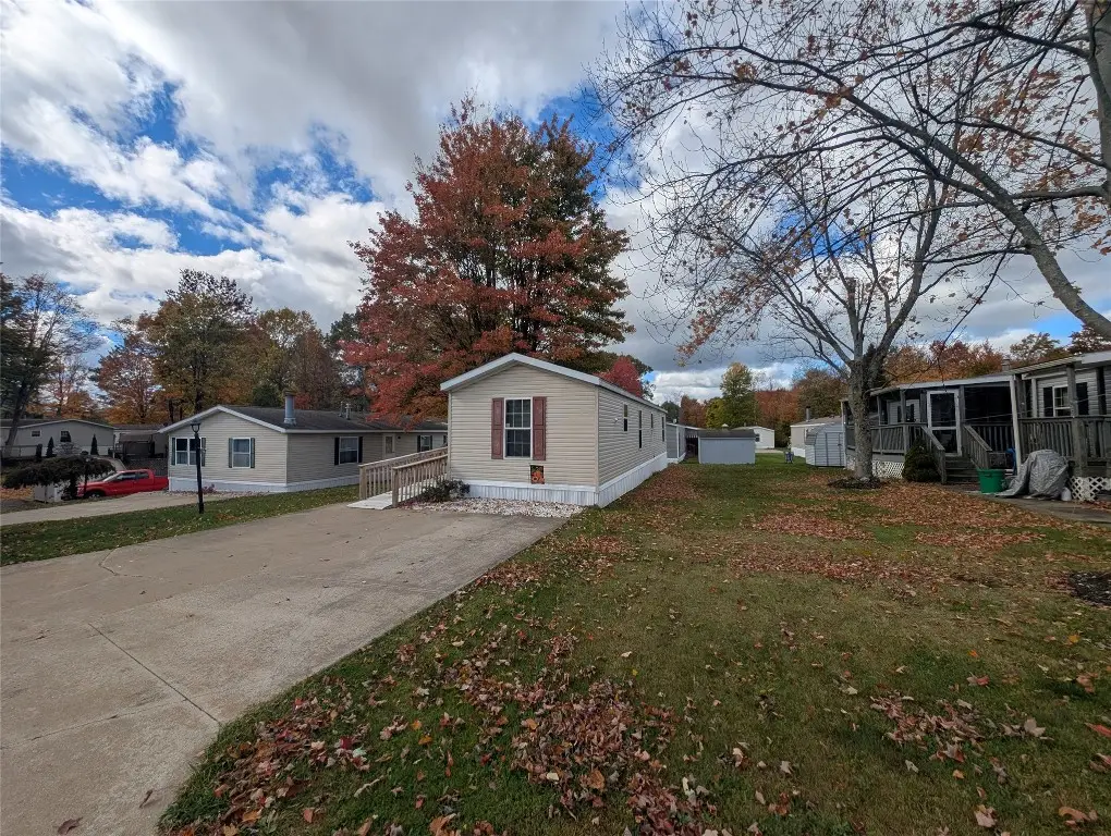 1544 Pinegrove Way, Erie, PA 16509 - Image #1