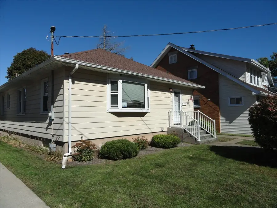 1114 W 23rd Street, Erie, PA 16502 - Image #2