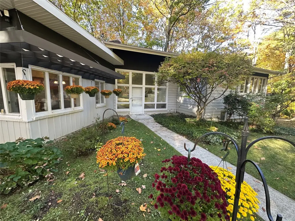 310 W Grandview Boulevard, Erie, PA 16508 - Image #1