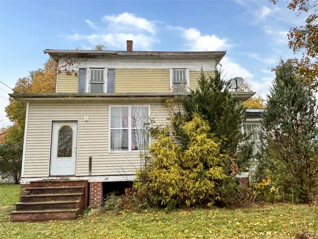 333 W Erie Street, Linesville, PA 16424 - Image #1