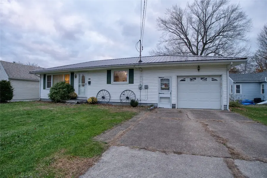 326 Hathaway Street W, Girard, PA 16417 - Image #2