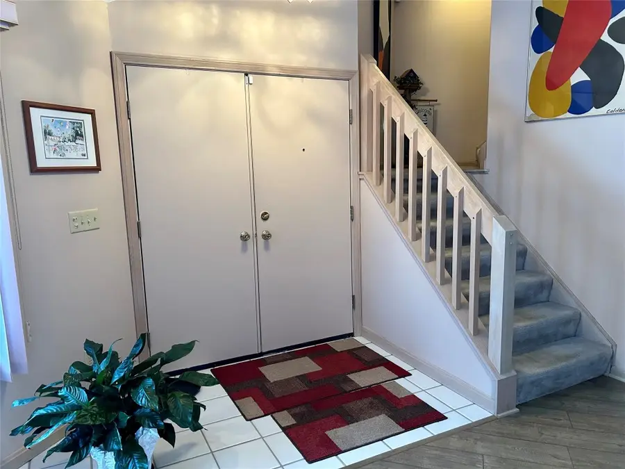 4146 Ridgewood Drive, Erie, PA 16506 - Image #3