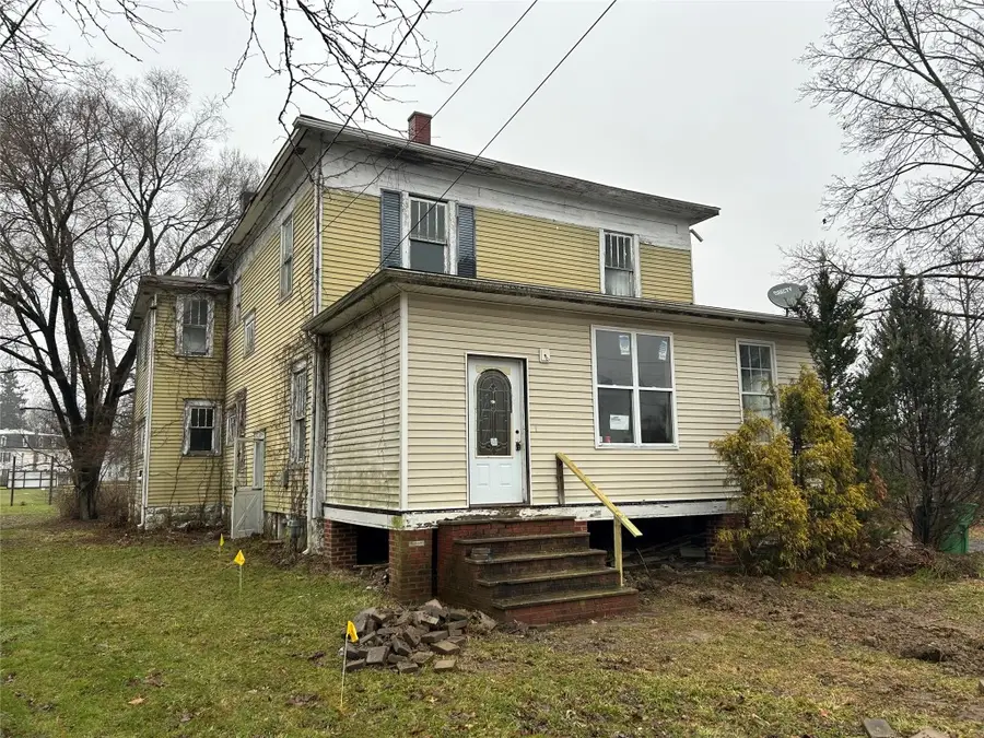333 W Erie Street, Linesville, PA 16424 - Image #2