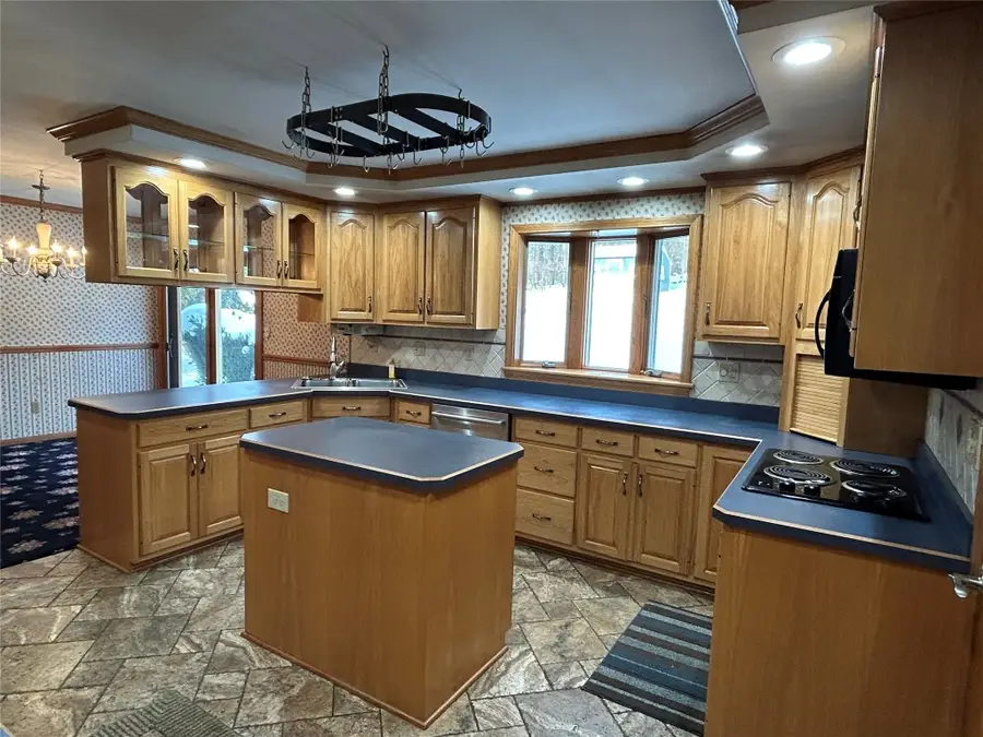 875 Thurston Road, Meadville, PA 16335 - Image #2