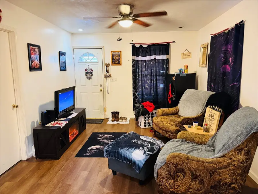 914 Hess Avenue, Erie, PA 16503 - Image #2