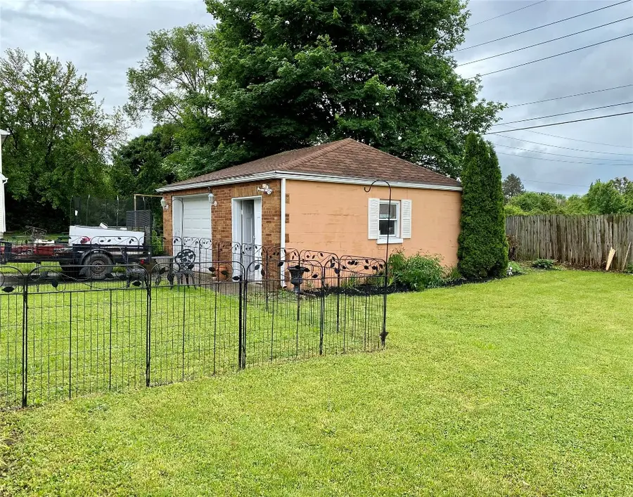 1952 Cook Avenue, Erie, PA 16510 - Image #3