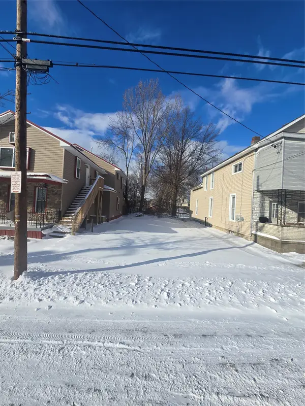 426 11th Street, Erie, PA 16502