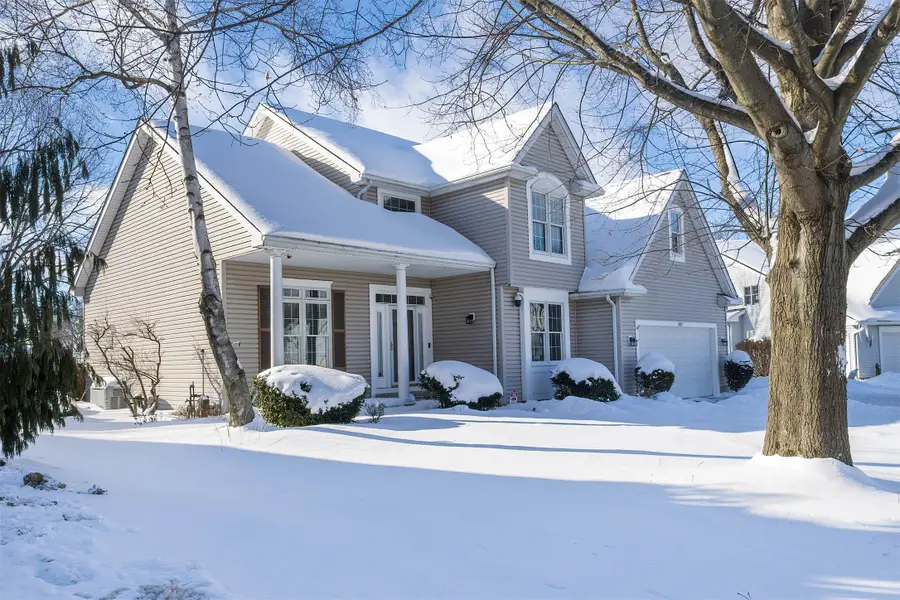 1002 Brooks Bay Drive, Erie, PA 16505 - Image #2