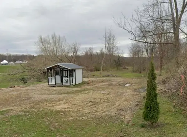 11935 Seitzinger Road, North East, PA 16428