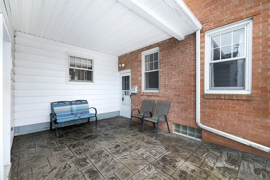 1361 W 35th Street, Erie, PA 16508 - #2