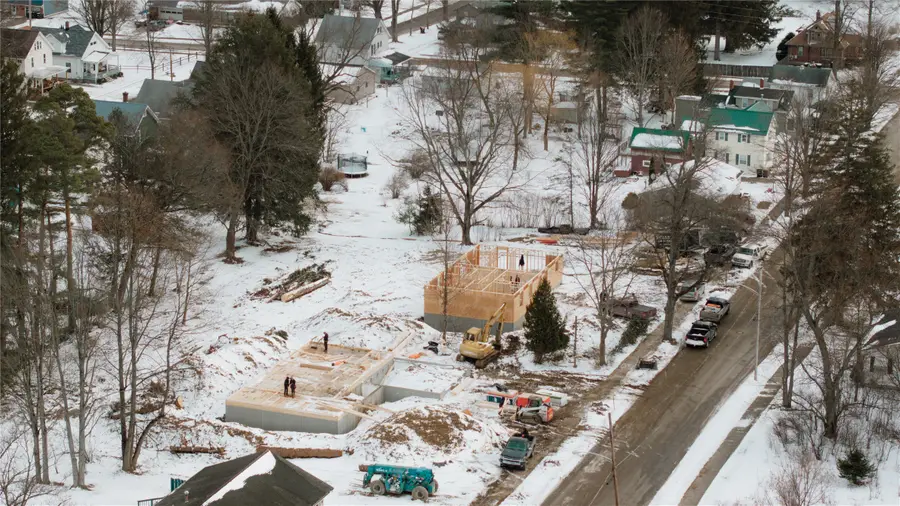 433 E Pleasant Street, Corry, PA 16407 - #2